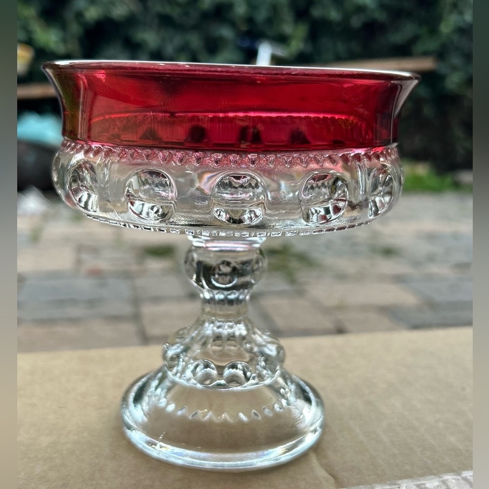6 vintage TIFFIN-FRANCISCAN Kings Crown cranberry glass round compote - Picture 2 of 6